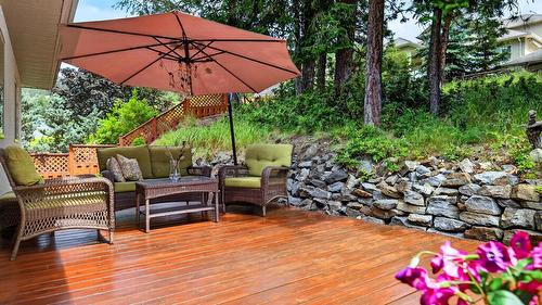 183 Magic Drive, Kelowna, BC - Outdoor With Deck Patio Veranda
