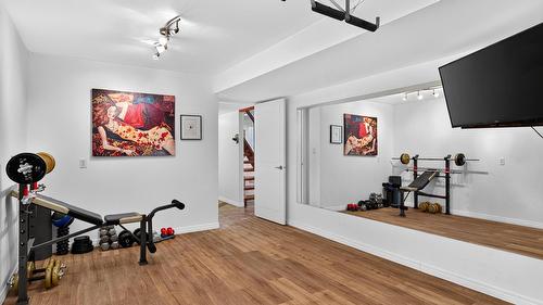 183 Magic Drive, Kelowna, BC - Indoor
