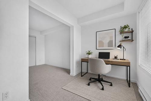 306-1550 Dickson Avenue, Kelowna, BC - Indoor