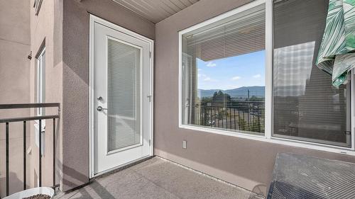 306-1550 Dickson Avenue, Kelowna, BC - Outdoor With Balcony With Exterior