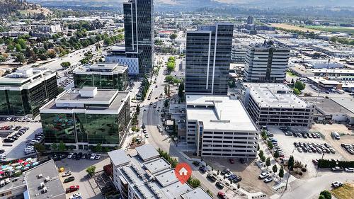 306-1550 Dickson Avenue, Kelowna, BC - Outdoor With View