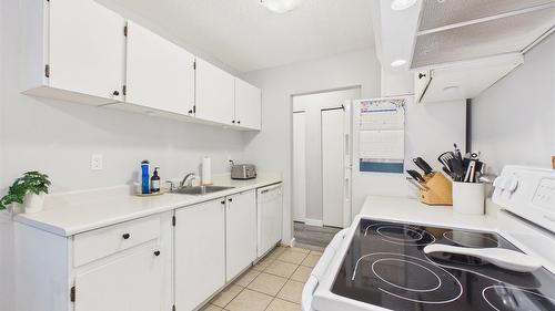 102-1108 23Rd Avenue, Cranbrook, BC - Indoor