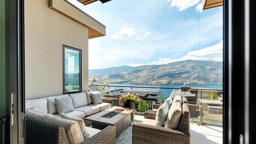 538 Clifton Court, Kelowna, BC - Outdoor With Body Of Water With Deck Patio Veranda With View With Exterior