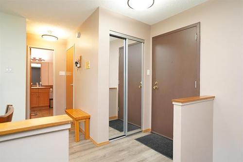 410-35 Valhalla Dr, Winnipeg, MB - Indoor Photo Showing Other Room