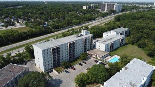 410-35 Valhalla Dr, Winnipeg, MB - Outdoor With View