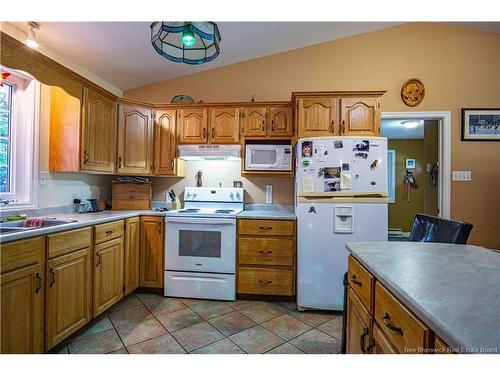 252 Railing Rd, Lincoln, NB 