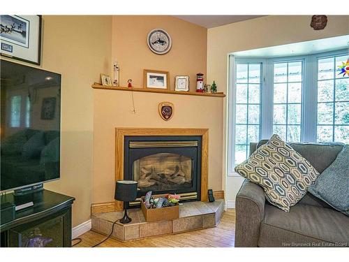252 Railing Rd, Lincoln, NB 