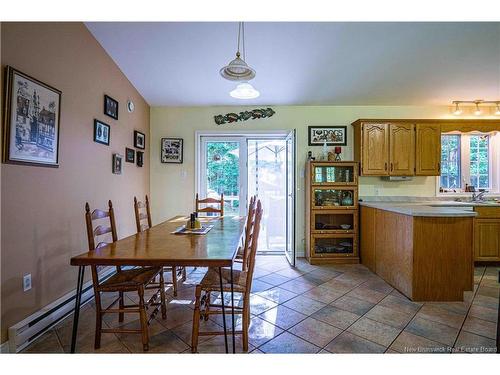 252 Railing Rd, Lincoln, NB 