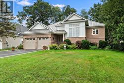 4 TRAILWOOD PLACE  Wasaga Beach, ON L9Z 1M6
