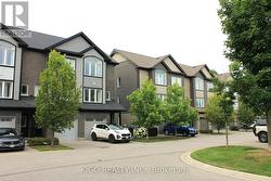21 - 12 POPLAR DRIVE  Cambridge, ON N3C 0G4