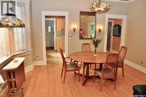 623 4Th Avenue N, Saskatoon, SK - Indoor Photo Showing Dining Room