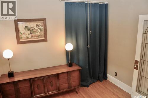 623 4Th Avenue N, Saskatoon, SK - Indoor