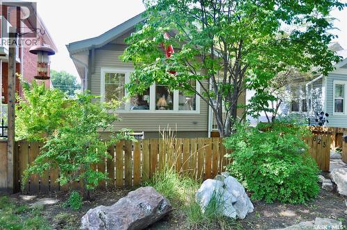 623 4Th Avenue N, Saskatoon, SK - Outdoor