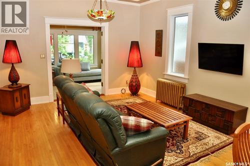 623 4Th Avenue N, Saskatoon, SK - Indoor