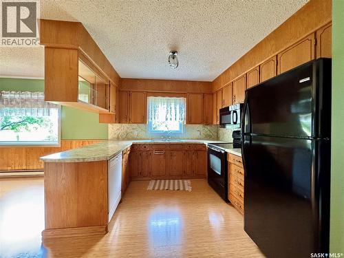100 Henderson Street, Grayson, SK - Indoor Photo Showing Kitchen