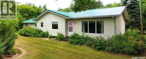 100 Henderson Street, Grayson, SK - Outdoor