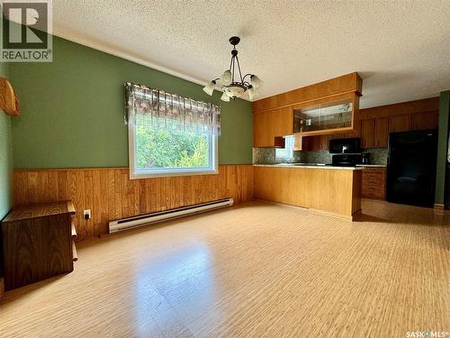 100 Henderson Street, Grayson, SK - Indoor Photo Showing Kitchen