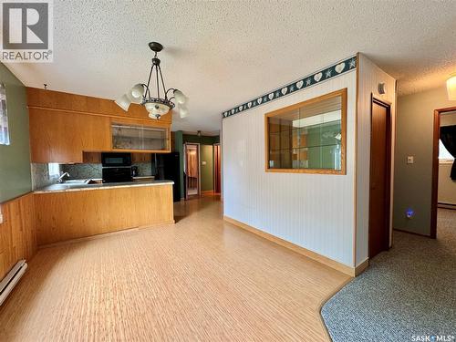 100 Henderson Street, Grayson, SK - Indoor Photo Showing Kitchen