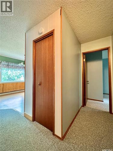 100 Henderson Street, Grayson, SK - Indoor