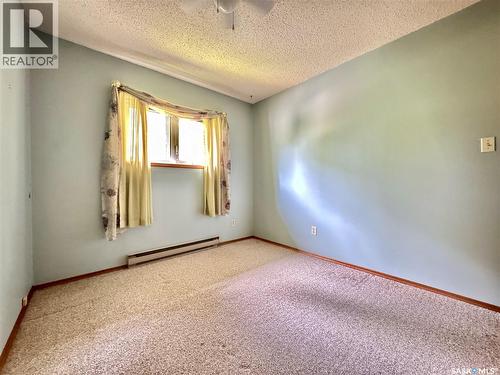 100 Henderson Street, Grayson, SK - Indoor Photo Showing Other Room