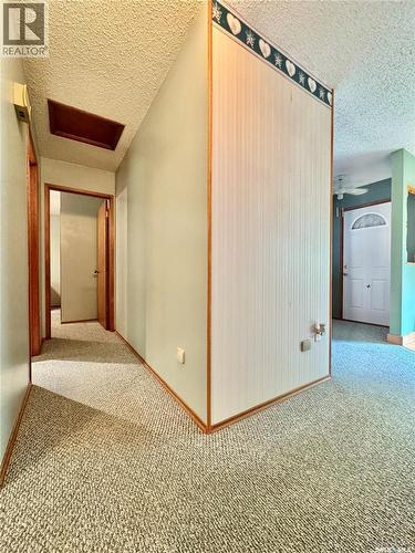 100 Henderson Street, Grayson, SK - Indoor Photo Showing Other Room