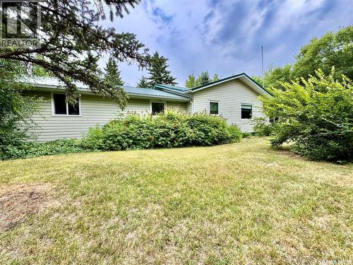 100 Henderson Street, Grayson, SK - Outdoor