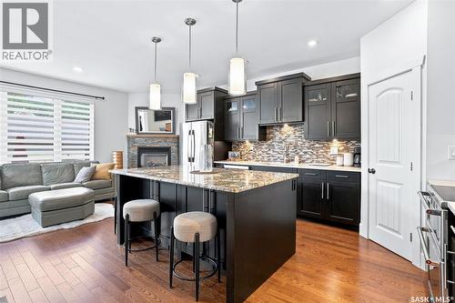 1019A 10Th Street E, Saskatoon, SK - Indoor Photo Showing Kitchen With Upgraded Kitchen