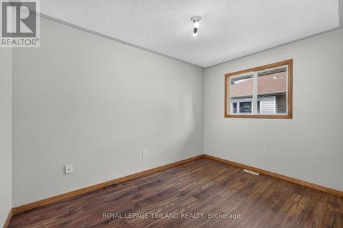 7 Fanjoy Drive, St. Thomas, ON - Indoor Photo Showing Other Room