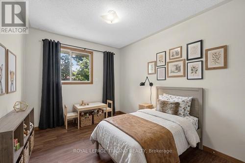 Room is virtually staged - 7 Fanjoy Drive, St. Thomas, ON - Indoor Photo Showing Bedroom