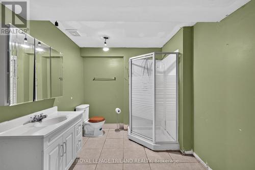 7 Fanjoy Drive, St. Thomas, ON - Indoor Photo Showing Bathroom