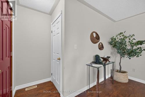 7 Fanjoy Drive, St. Thomas, ON - Indoor Photo Showing Other Room