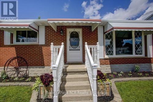 280 Domville Street, Wellington North (Arthur), ON - Outdoor With Deck Patio Veranda