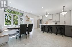 164 KING STREET  Guelph (General Hospital), ON N1E 4R1