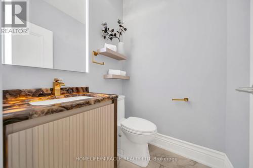 271 Oakhill Road, Mississauga, ON - Indoor Photo Showing Bathroom
