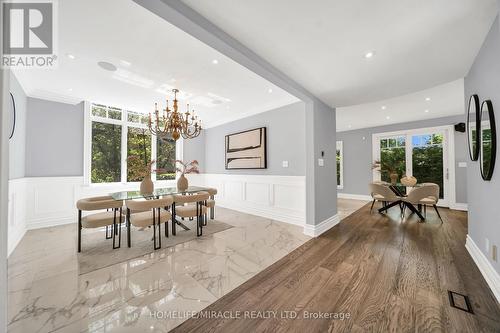 271 Oakhill Road, Mississauga, ON - Indoor Photo Showing Dining Room