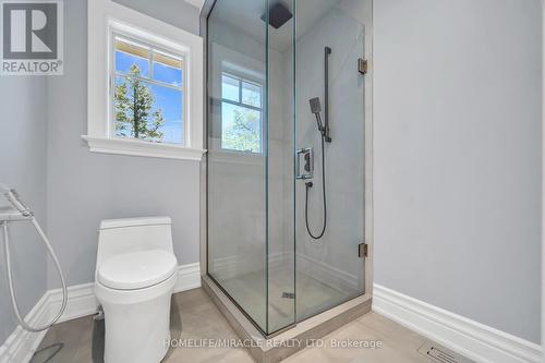 271 Oakhill Road, Mississauga, ON - Indoor Photo Showing Bathroom