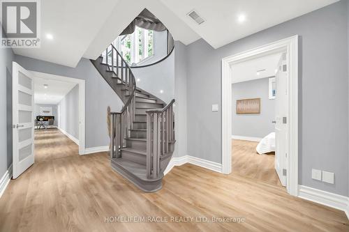 271 Oakhill Road, Mississauga, ON - Indoor Photo Showing Other Room
