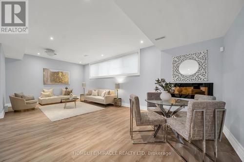 271 Oakhill Road, Mississauga, ON - Indoor