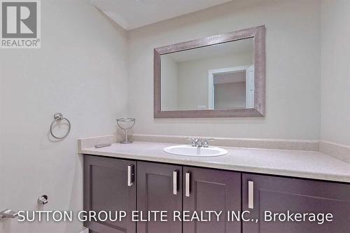 2485 Bankside Drive, Mississauga, ON - Indoor Photo Showing Bathroom
