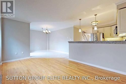 2485 Bankside Drive, Mississauga, ON - Indoor