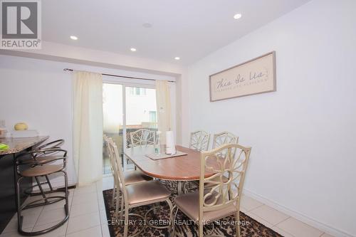 19 England Terrace, Hamilton, ON - Indoor Photo Showing Dining Room