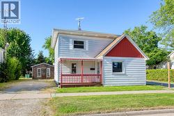 6887 TECUMSEH Lakeshore, ON N0R 1N0
