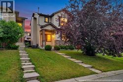 289 Covemeadow Road NE  Calgary, AB T3K 6E6