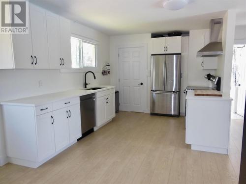 291 St. Patrick St, Sault Ste. Marie, ON - Indoor Photo Showing Kitchen