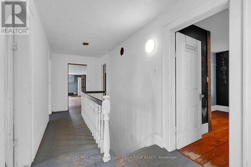 6331 26 Highway, Clearview, ON - Indoor Photo Showing Other Room
