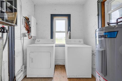 6331 26 Highway, Clearview, ON - Indoor Photo Showing Laundry Room