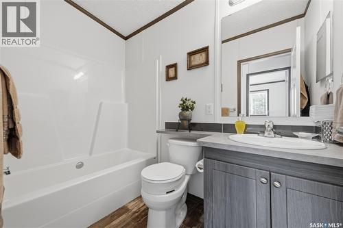 109 Lakeview Drive, Island View, SK - Indoor Photo Showing Bathroom