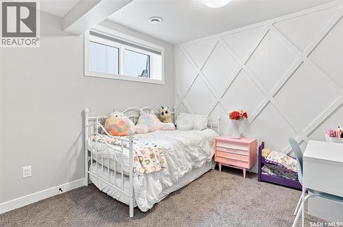 222 Dubois Crescent, Saskatoon, SK - Indoor Photo Showing Bedroom