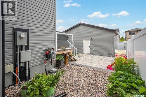 222 Dubois Crescent, Saskatoon, SK - Outdoor With Exterior