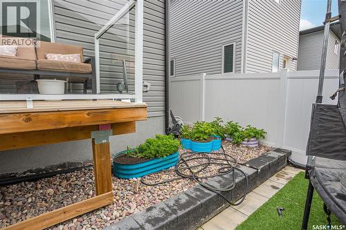 222 Dubois Crescent, Saskatoon, SK - Outdoor